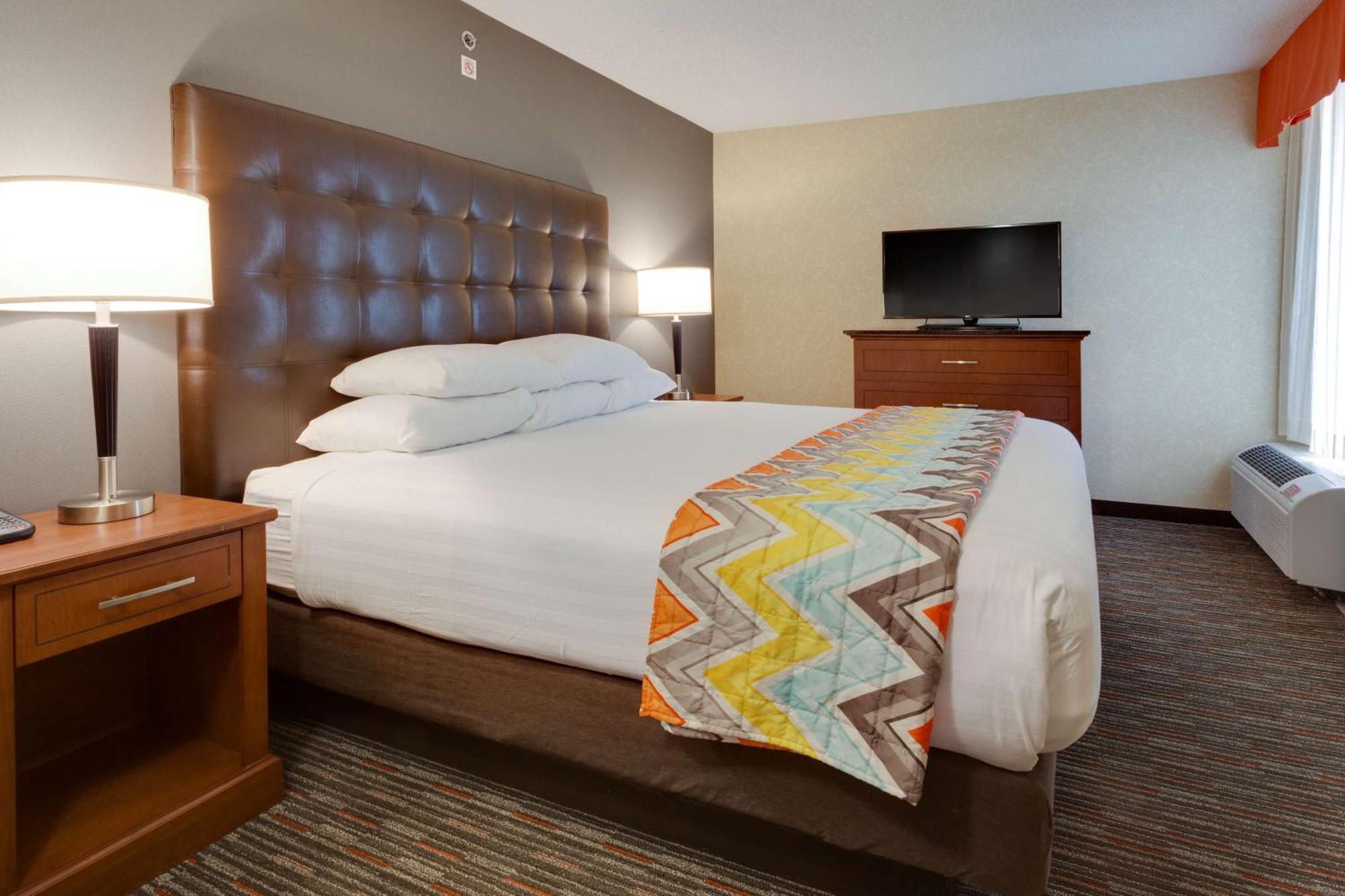 Drury Inn & Suites Columbia Stadium Boulevard Eksteriør bilde