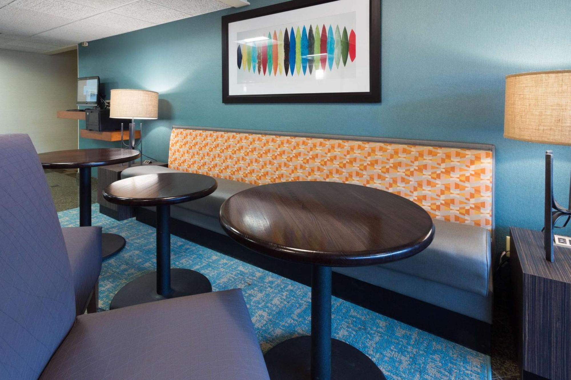 Drury Inn & Suites Columbia Stadium Boulevard Eksteriør bilde