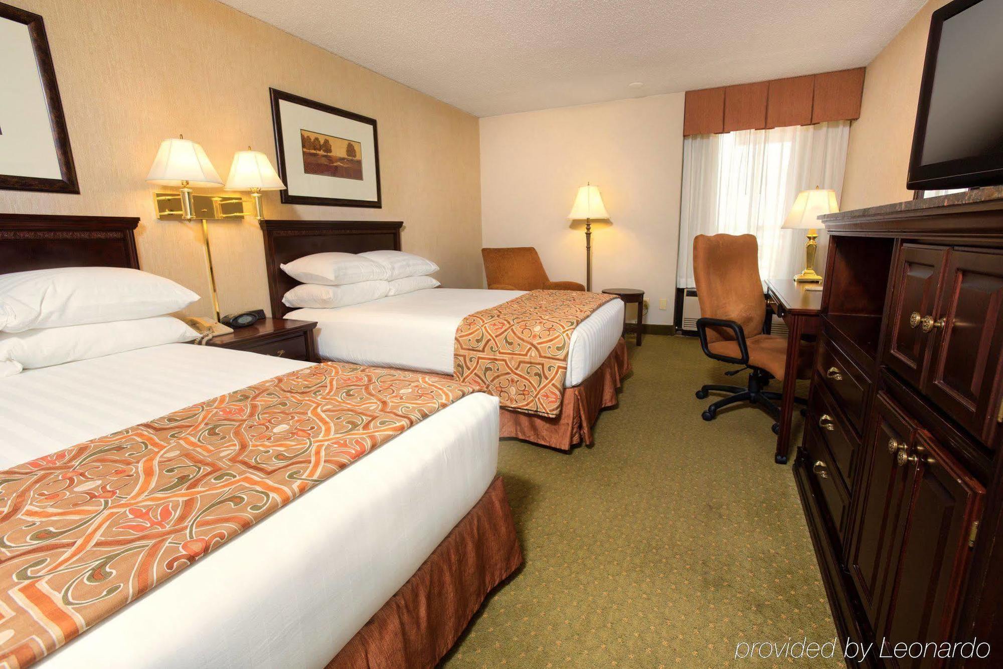 Drury Inn & Suites Columbia Stadium Boulevard Eksteriør bilde